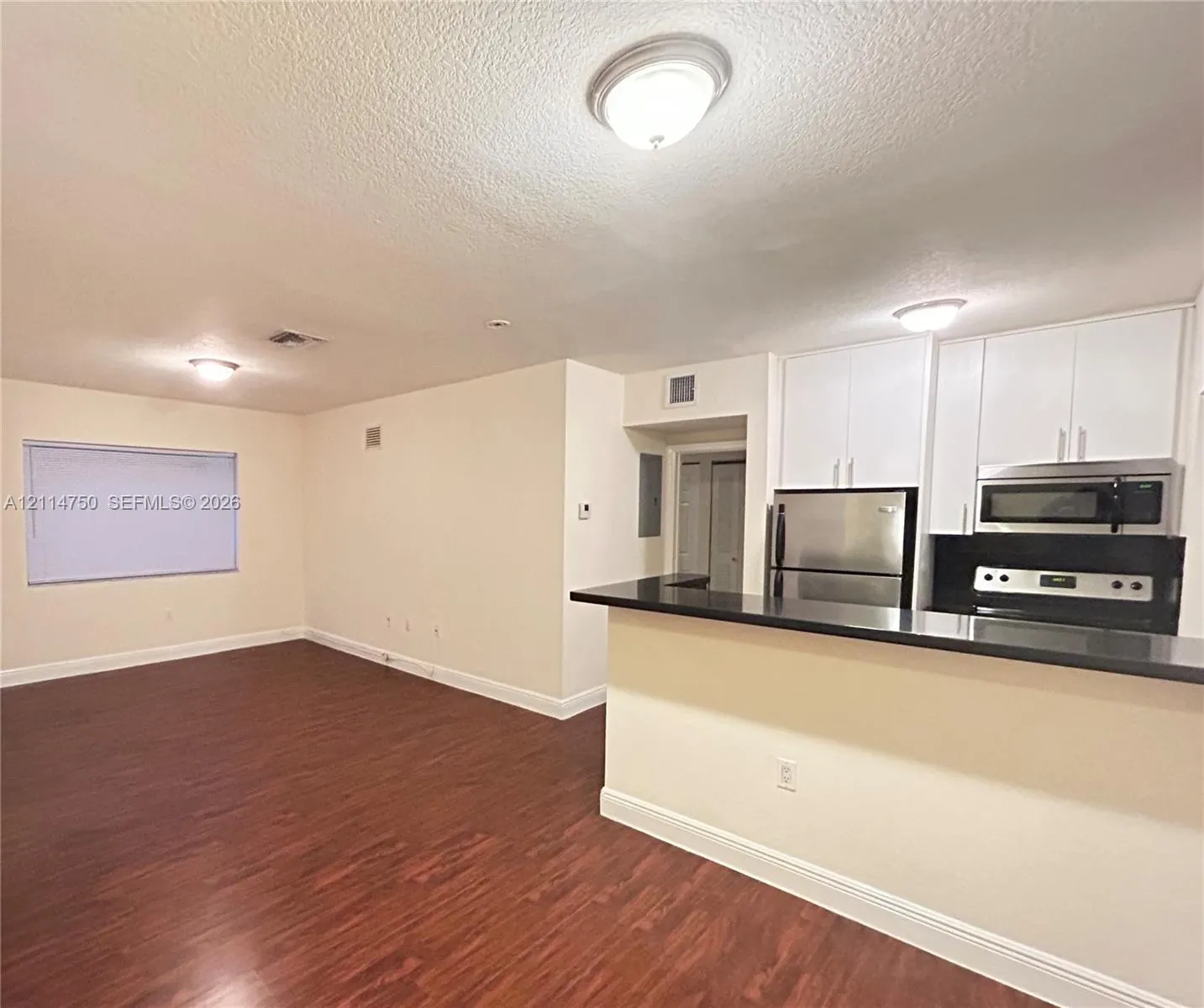 2931 Sheridan Avenue #9