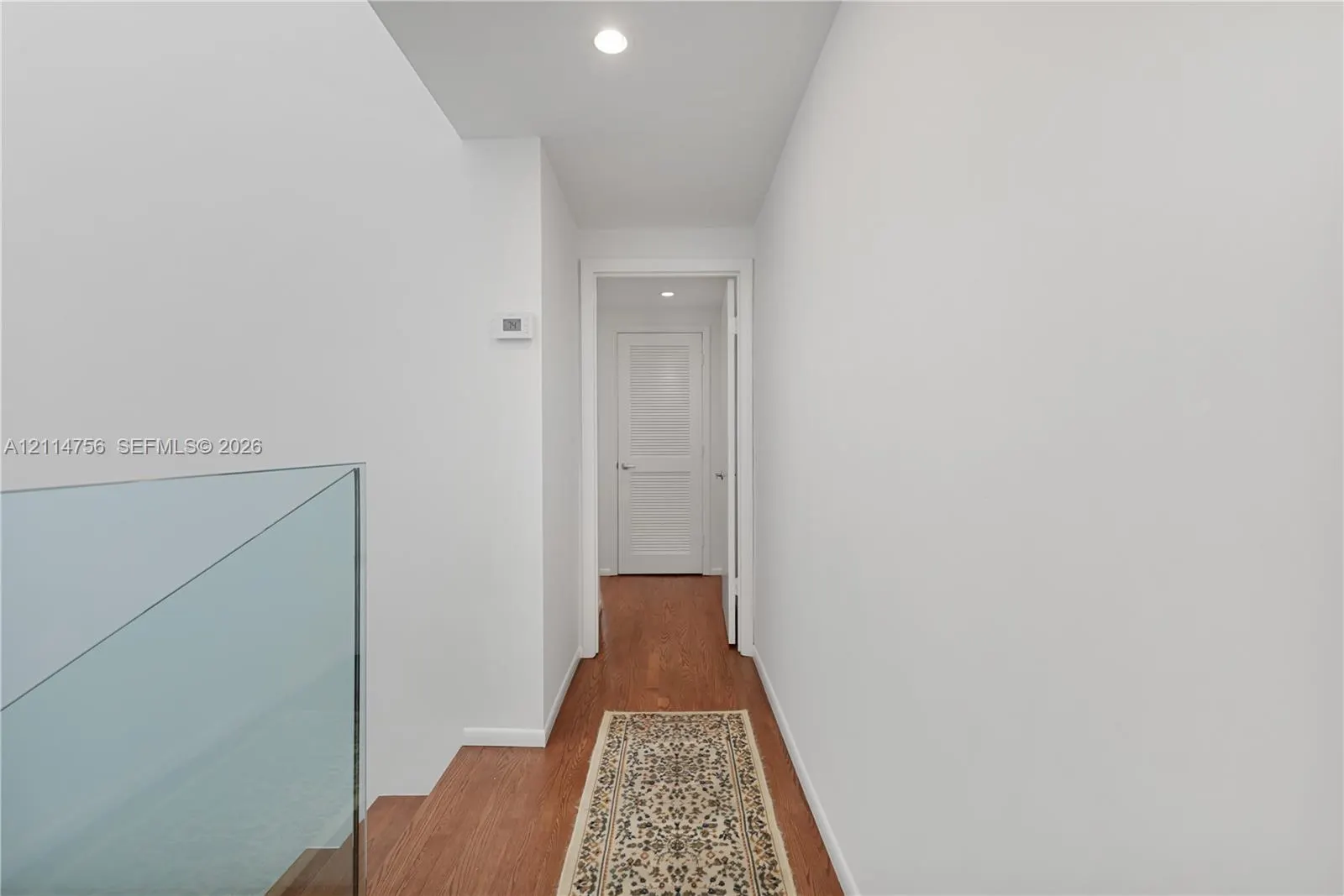 6011 N Bayshore Drive #9