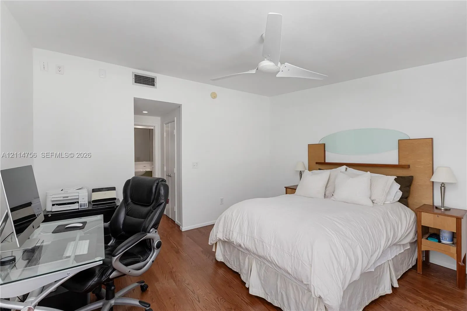 6011 N Bayshore Drive #9