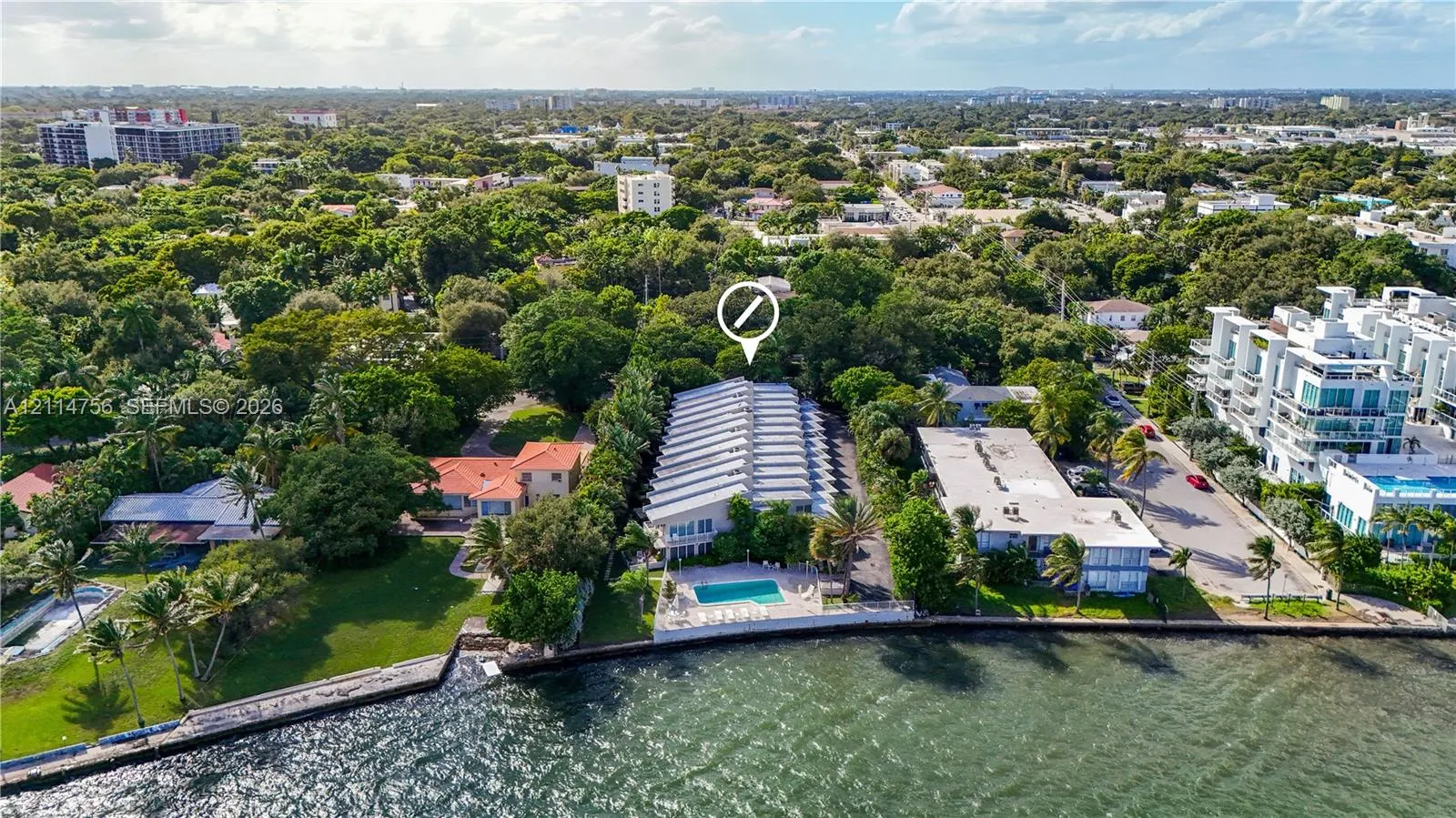 6011 N Bayshore Drive #9