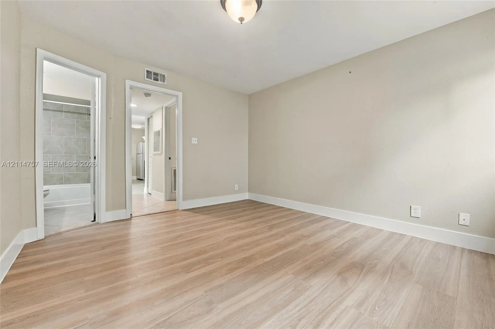 2946 S University Drive #7102