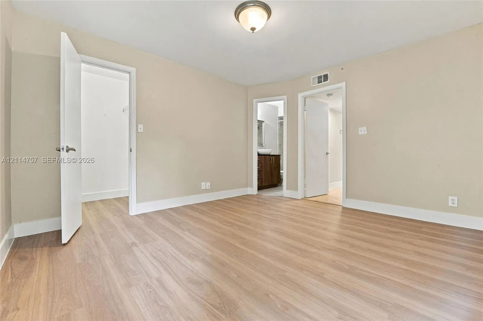 2946 S University Drive #7102