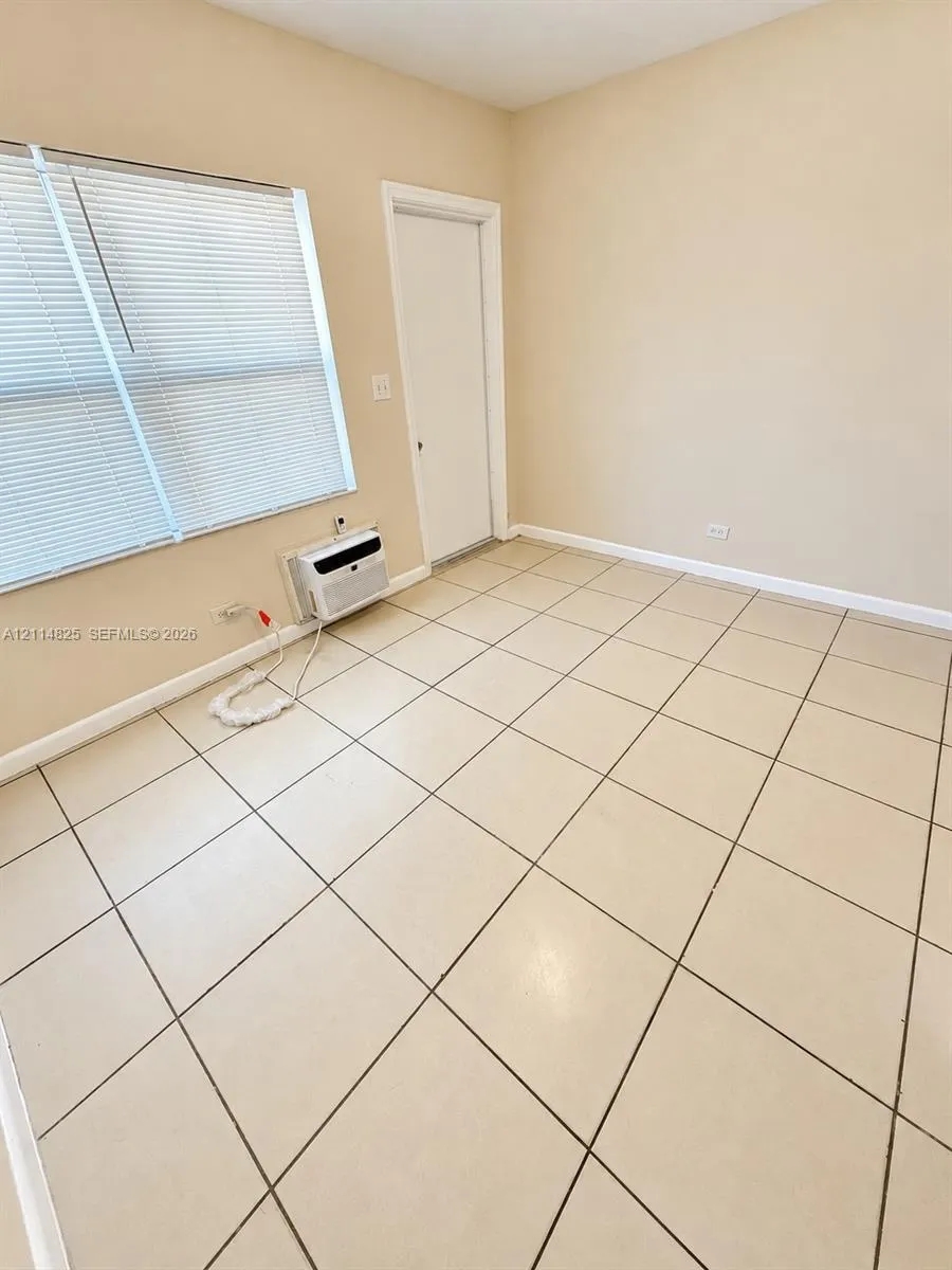 700 NE 85th Street #14