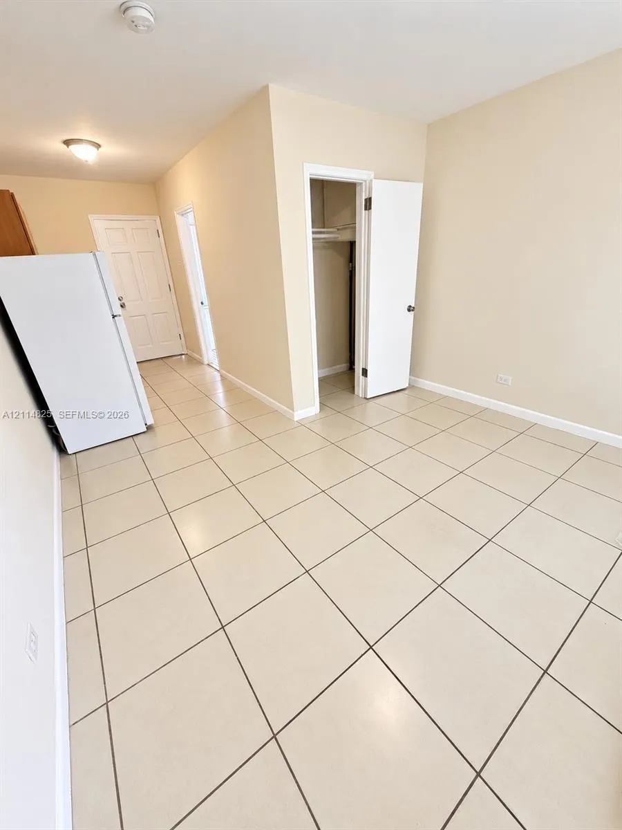 700 NE 85th Street #14