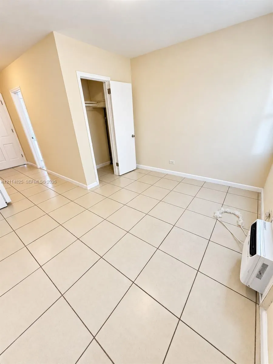 700 NE 85th Street #14