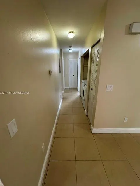 1663 W 41st Street #1663