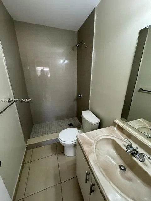 1663 W 41st Street #1663