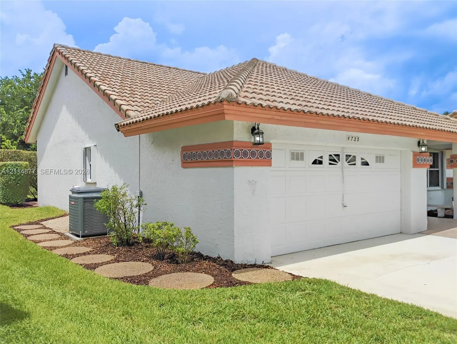 9735 Sun Pointe Drive