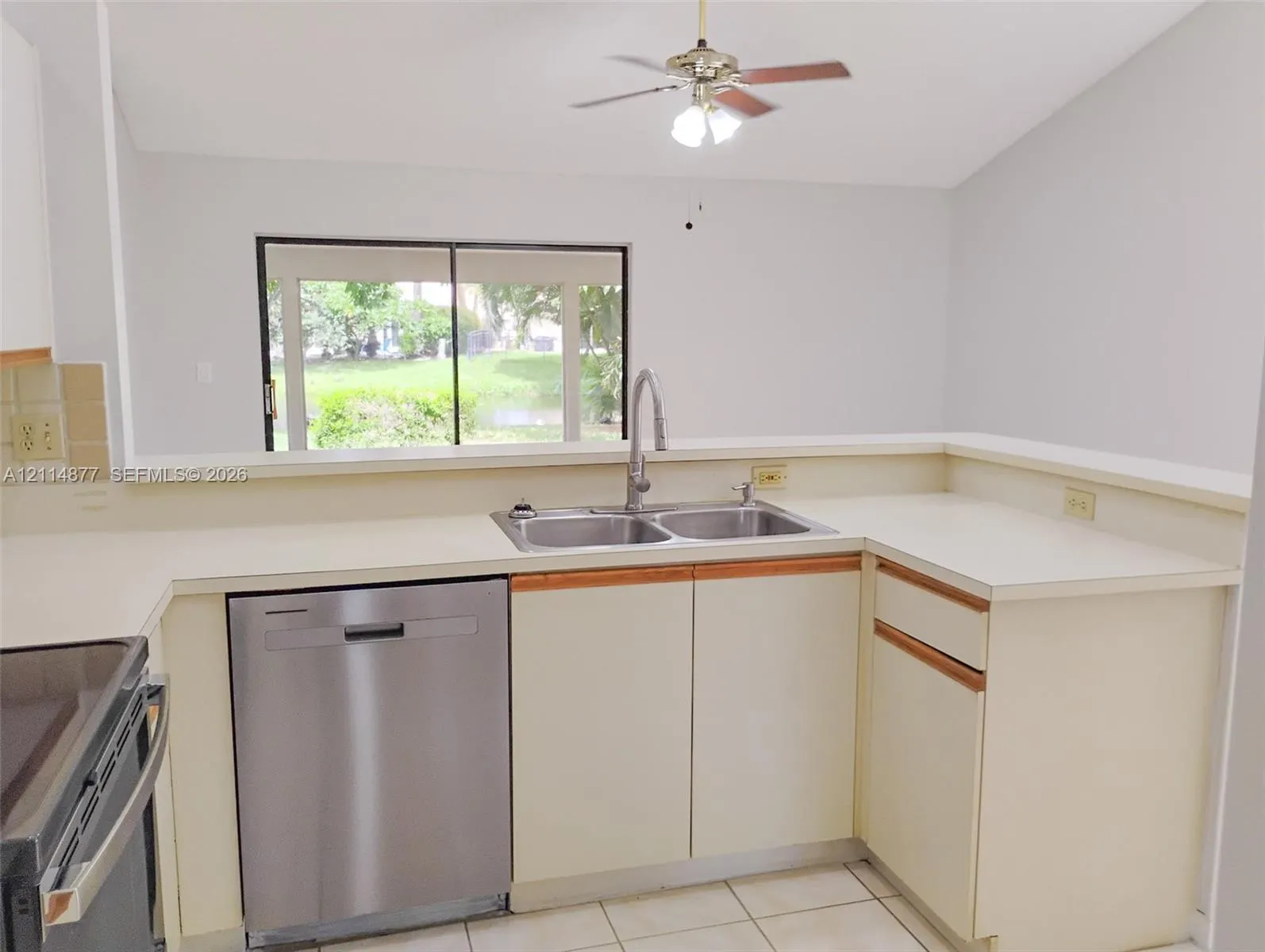 9735 Sun Pointe Drive