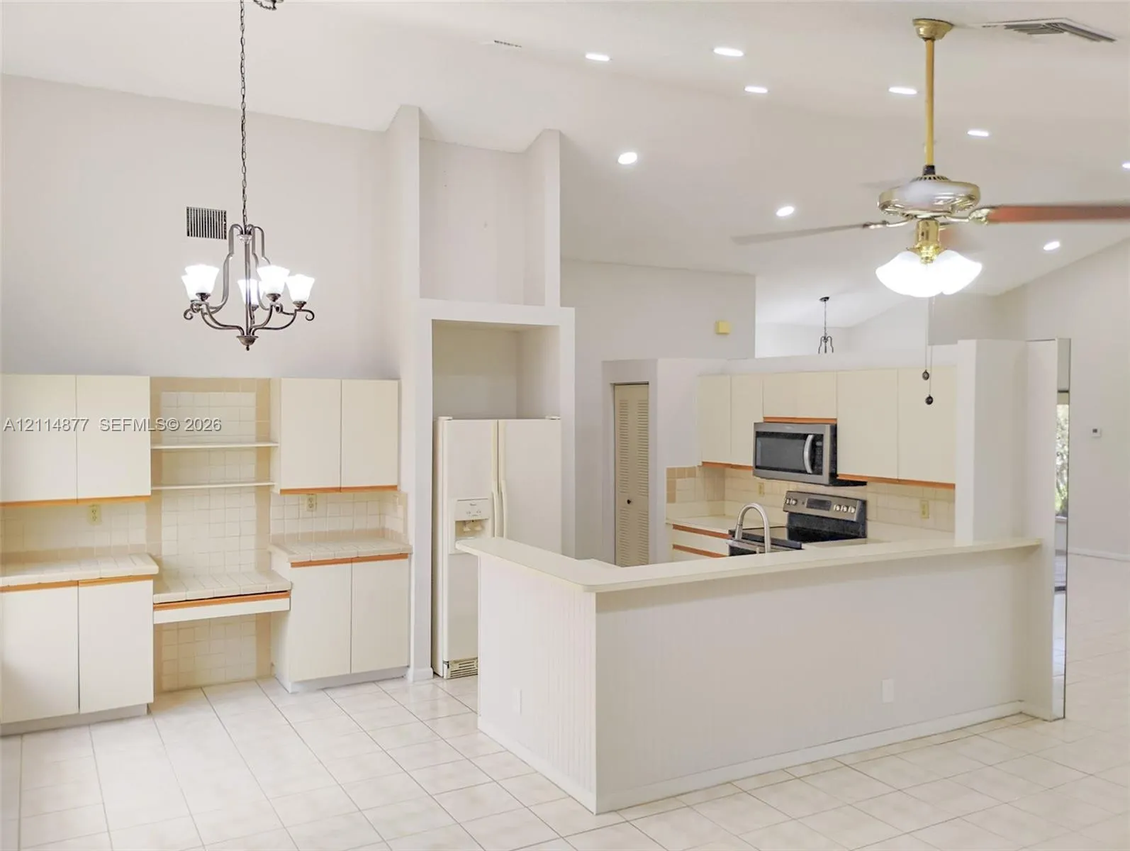 9735 Sun Pointe Drive
