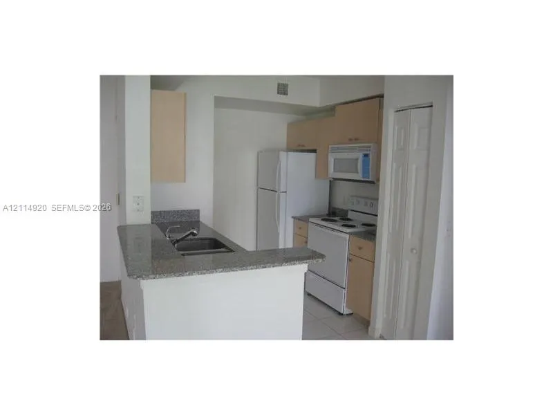 2517 Centergate Drive #102
