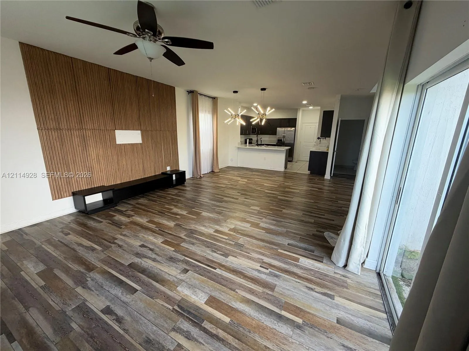 1411 SE 26th Road