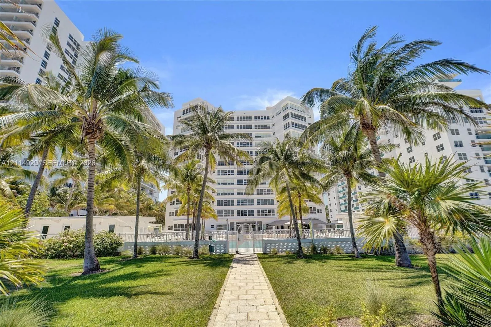 4925 Collins Avenue #3H