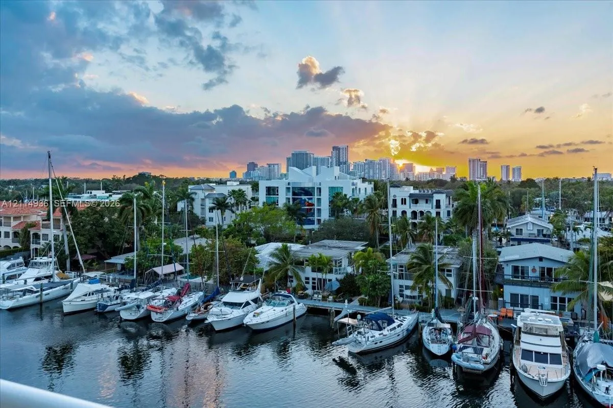155 Isle Of Venice Drive #602