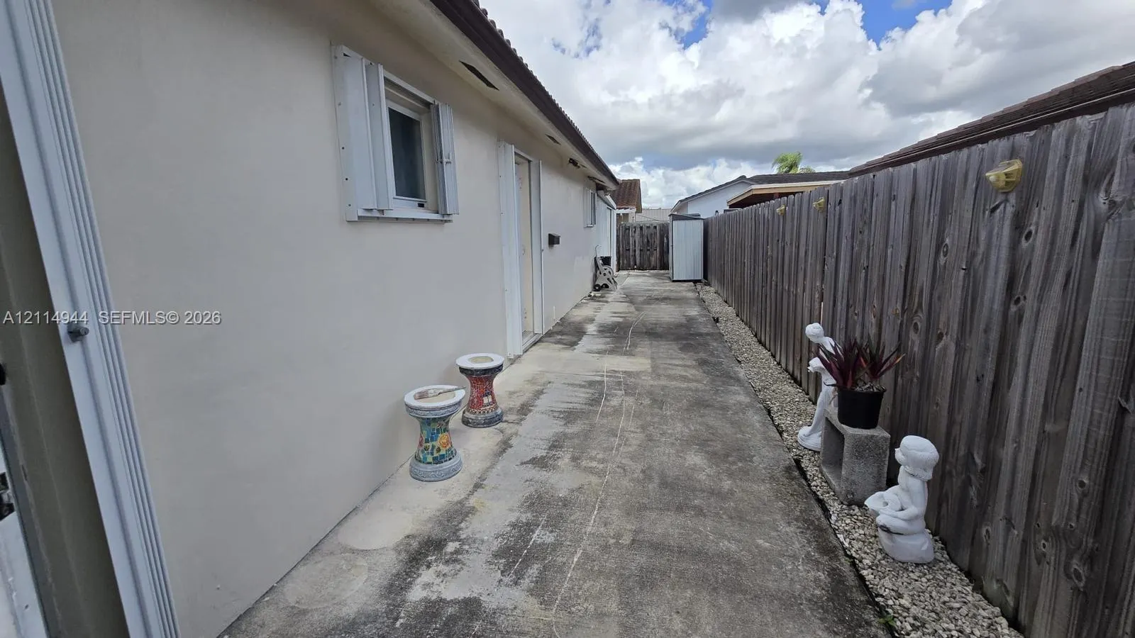 10021 NW 127th Terrace