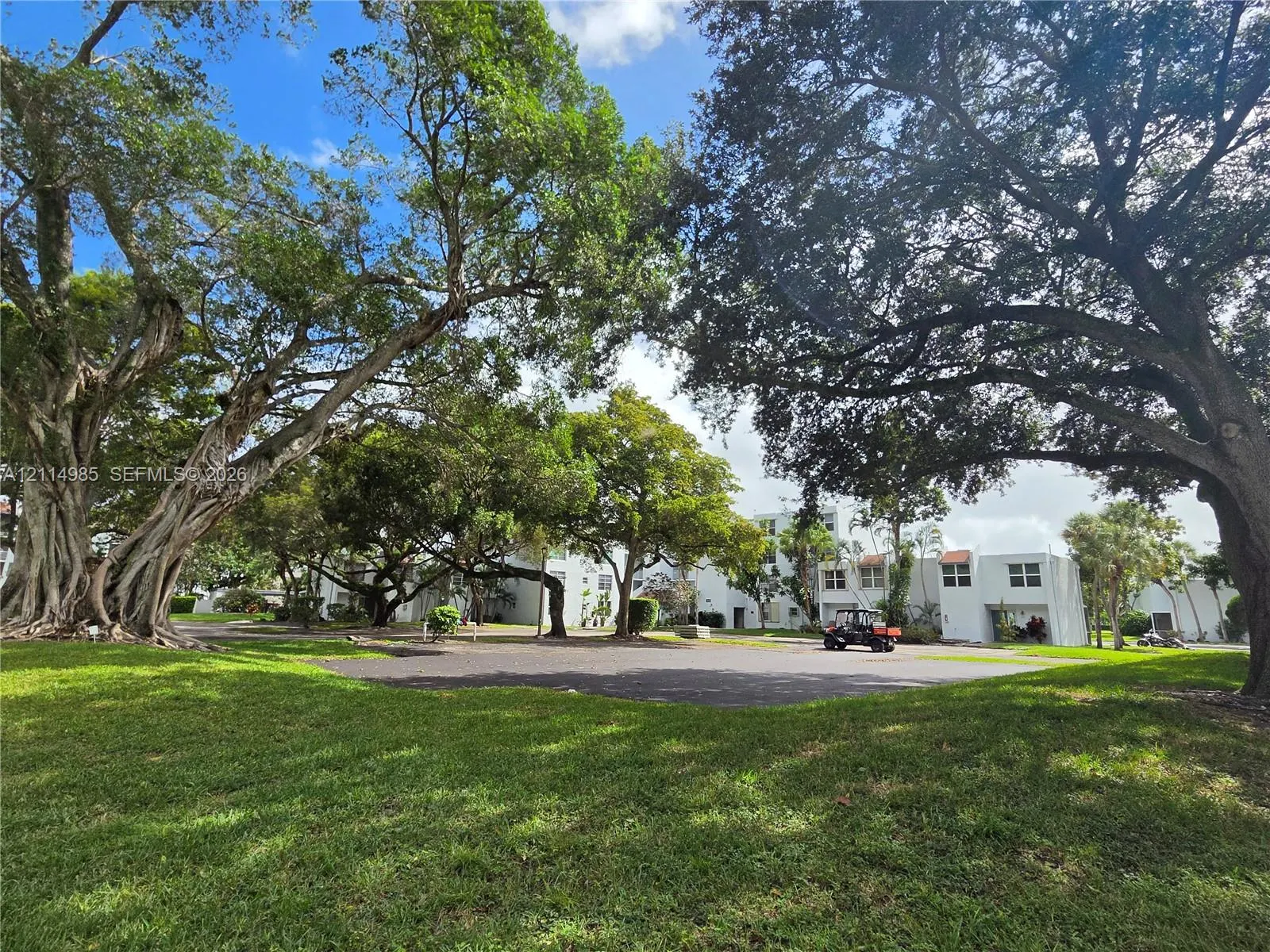 9441 Live Oak Place #308