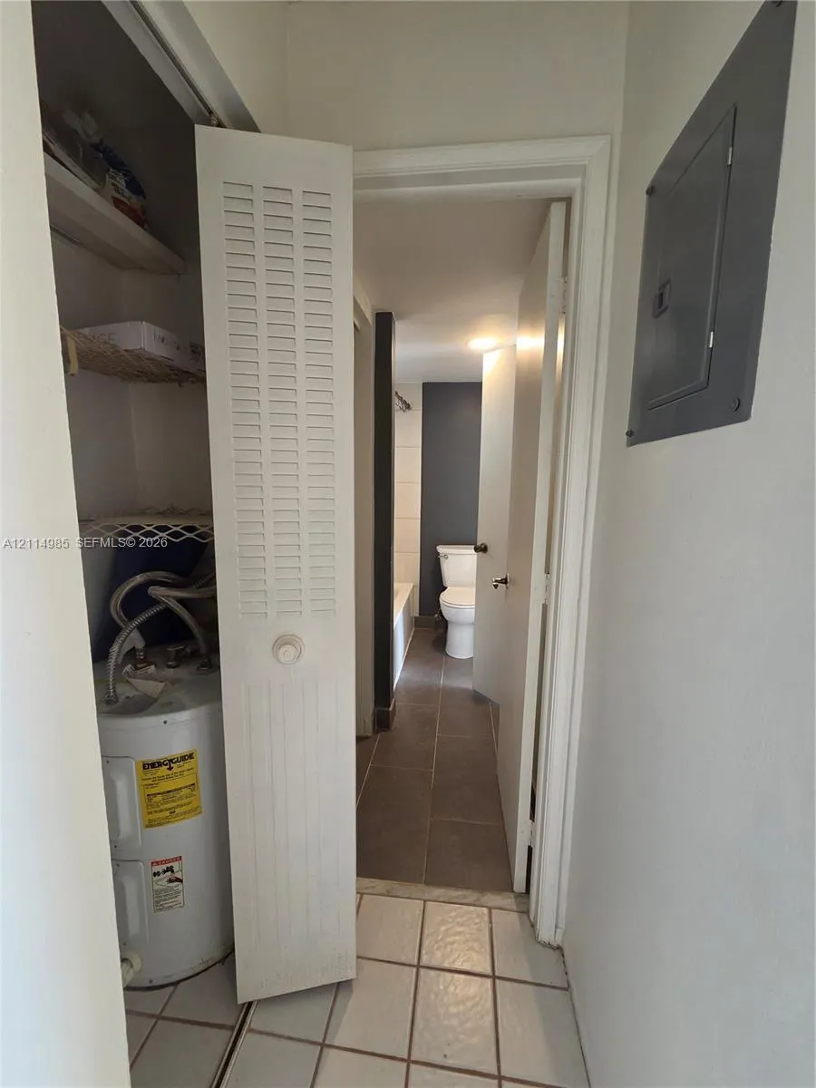 9441 Live Oak Place #308