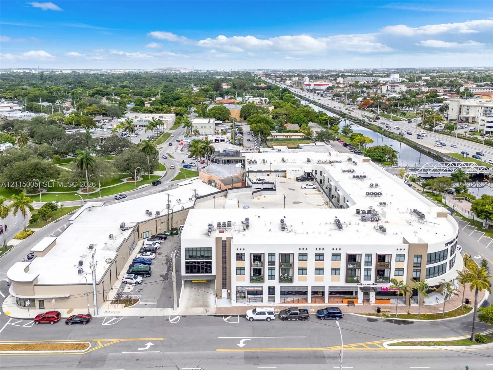 1 Curtiss Parkway #12