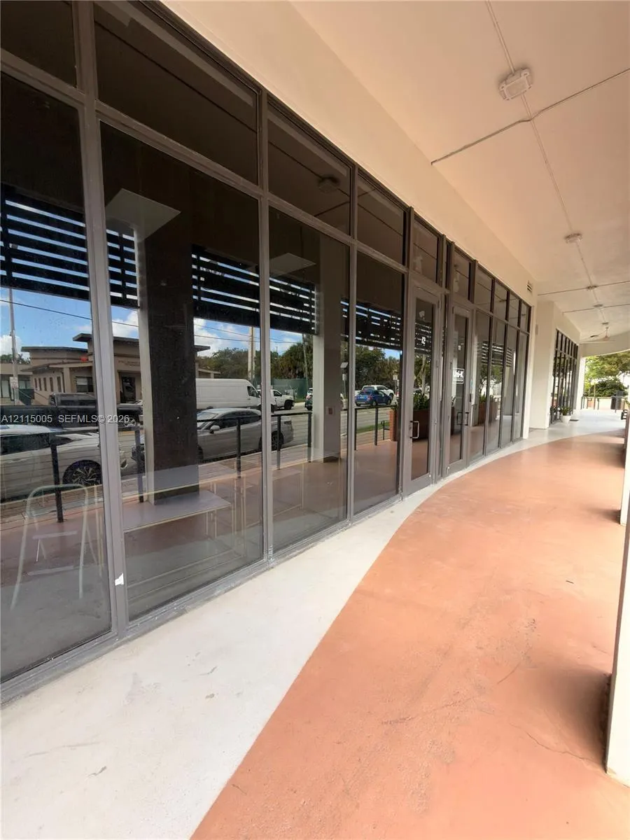 1 Curtiss Parkway #12