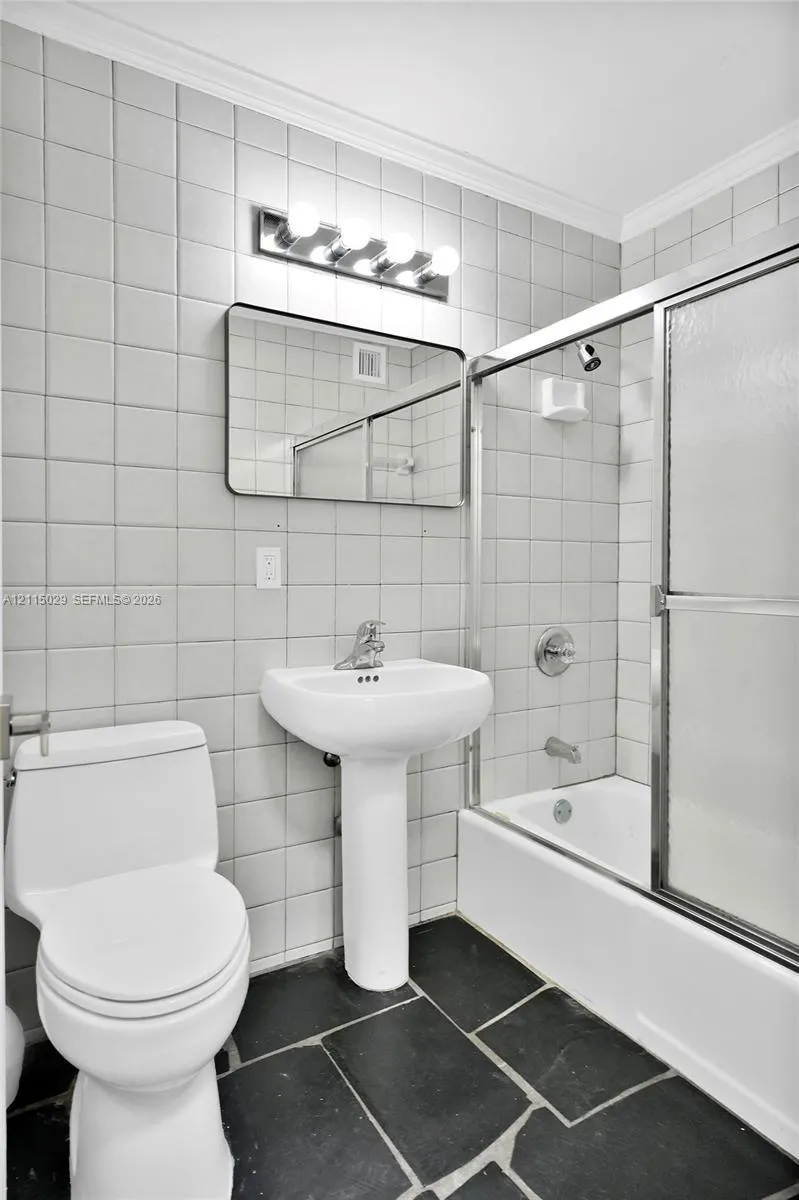 3821 Carole Court #1