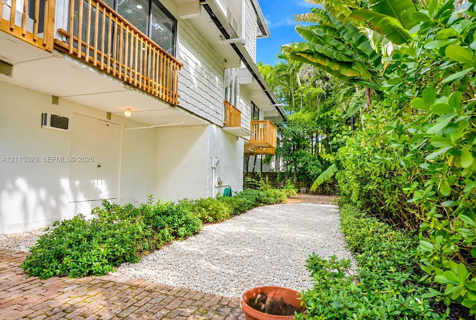 3821 Carole Court #1