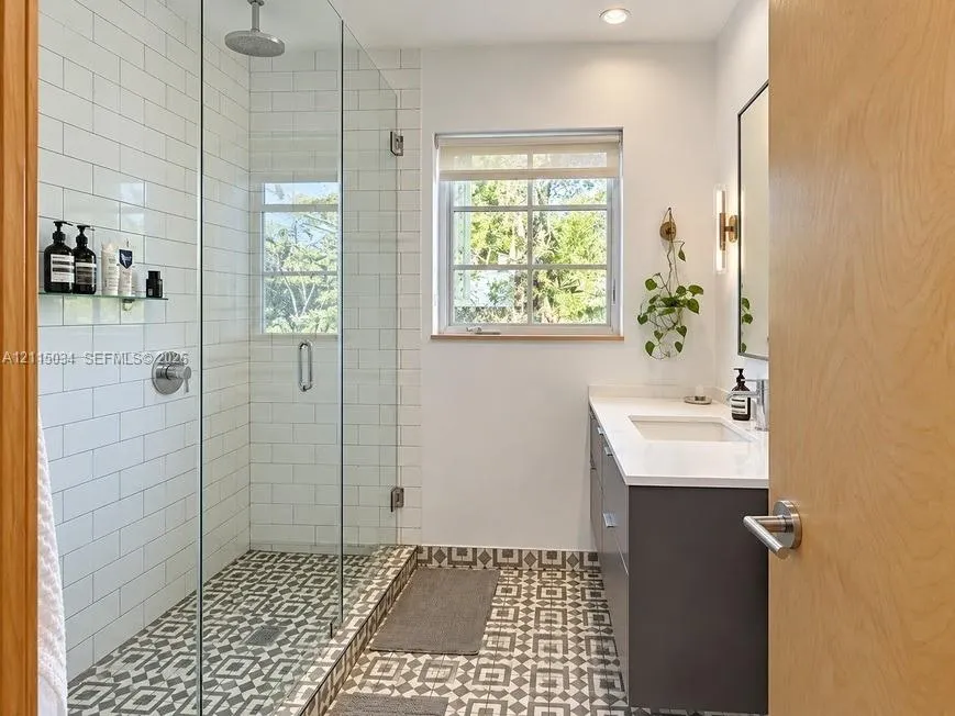 489 NE 62nd Street