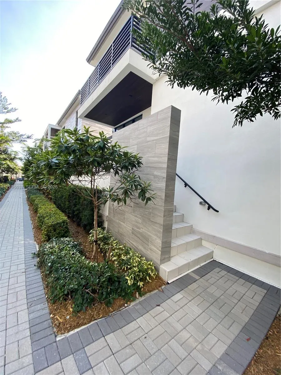8248 NW 48th Terrace #8248