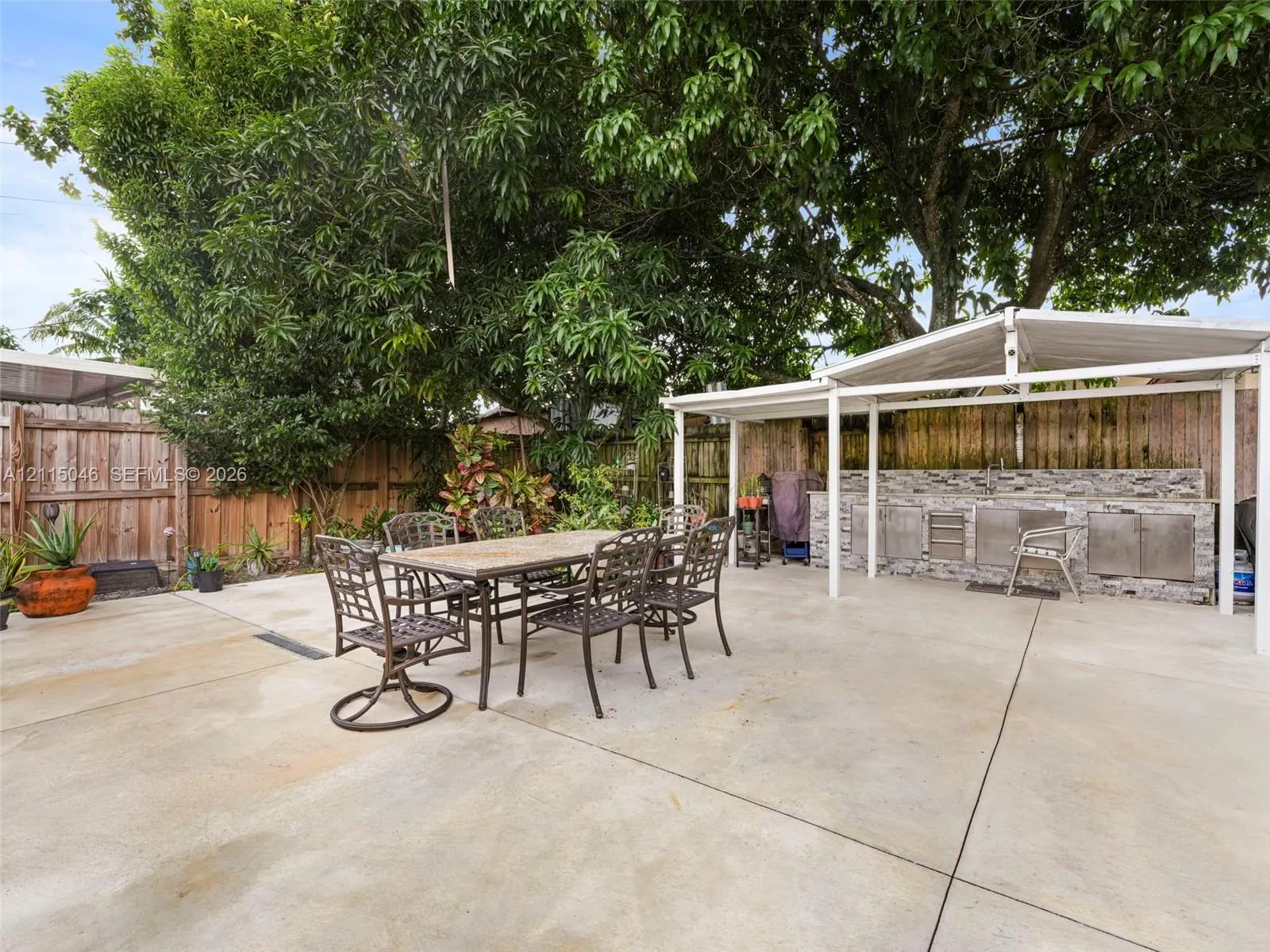 5622 SW 36th Street