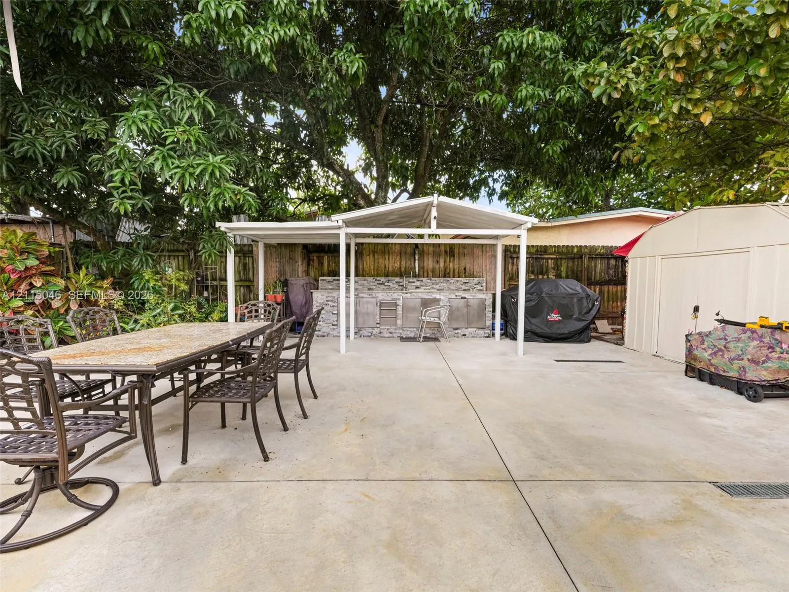 5622 SW 36th Street