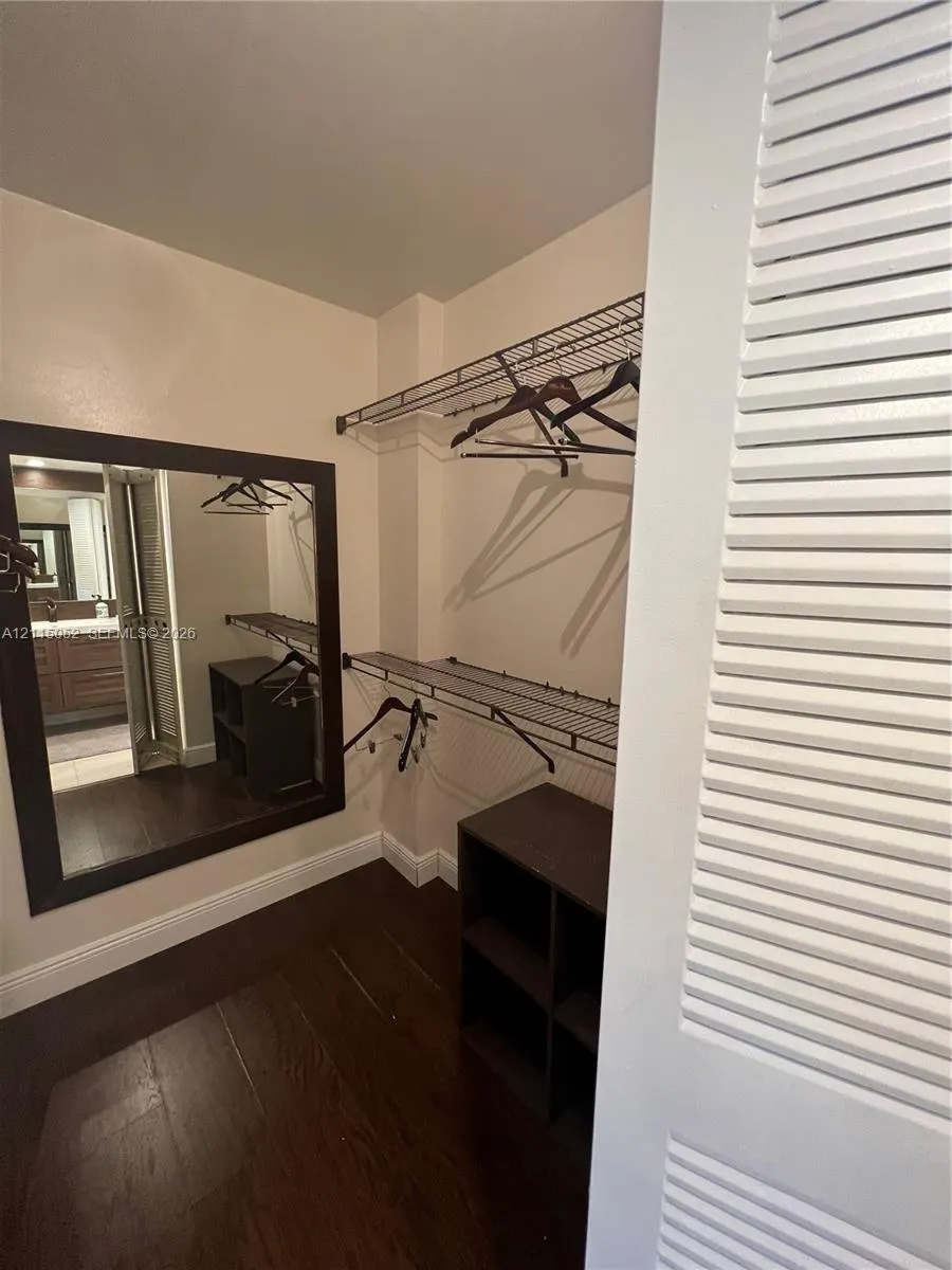 5533 Courtyard Drive #5533