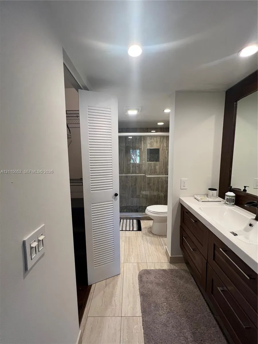 5533 Courtyard Drive #5533