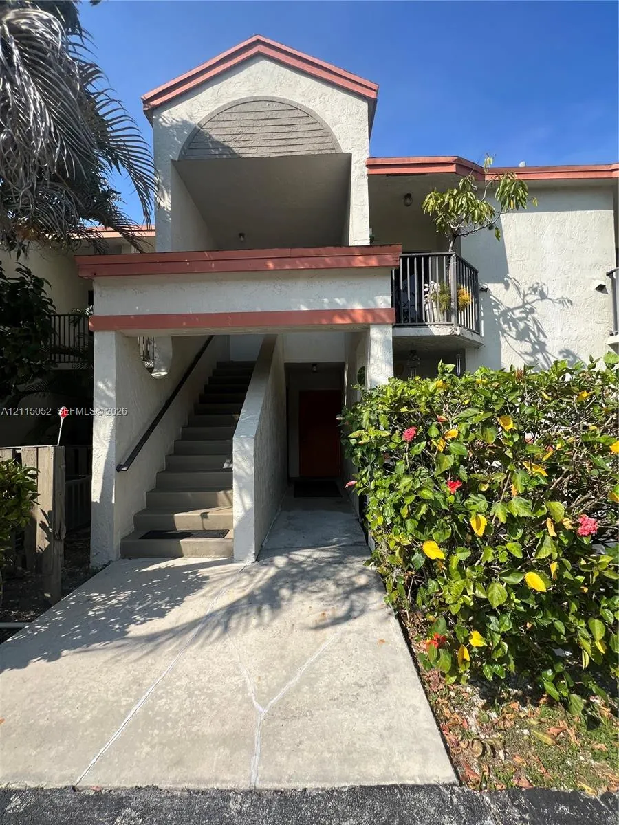 5533 Courtyard Drive #5533