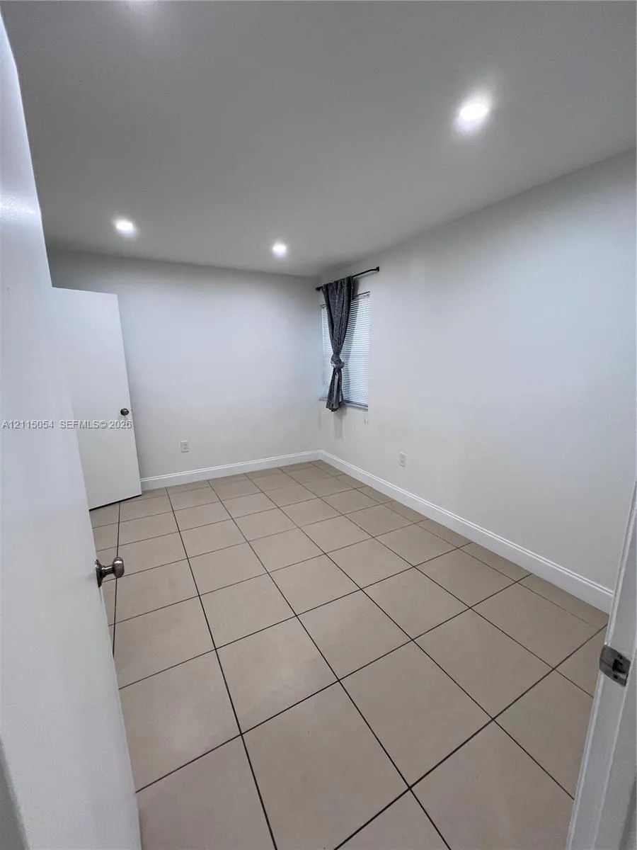 17500 NW 67th Court #H-19