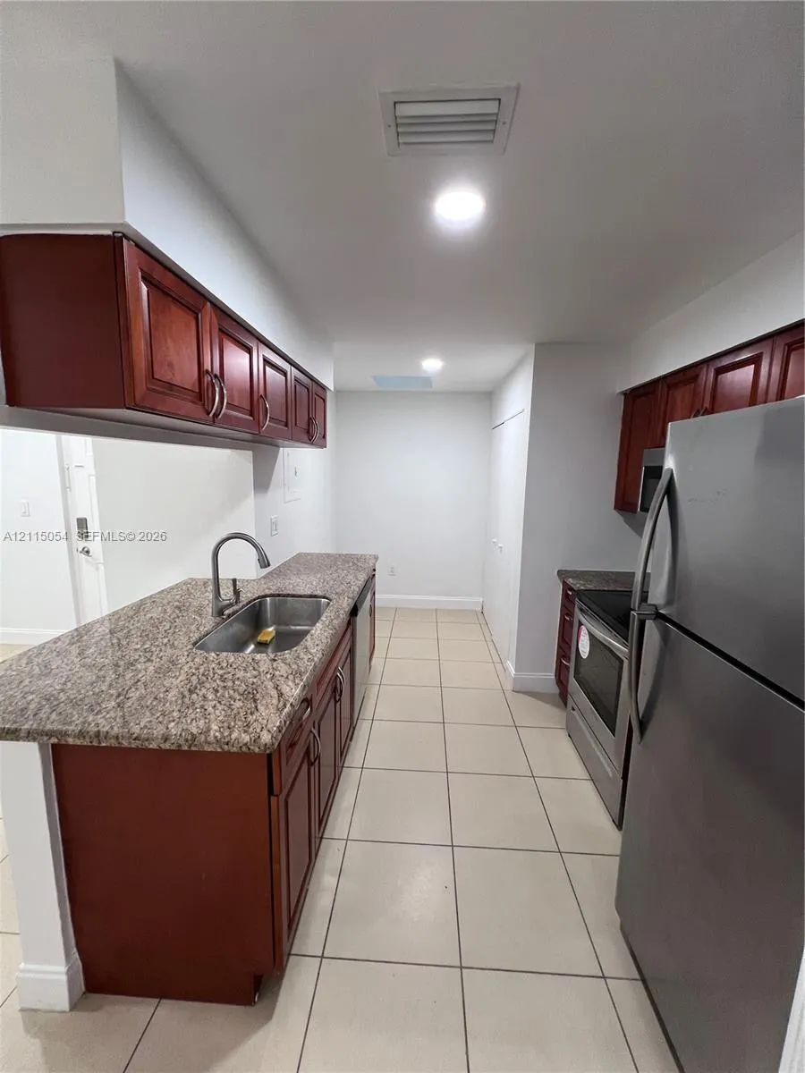 17500 NW 67th Court #H-19