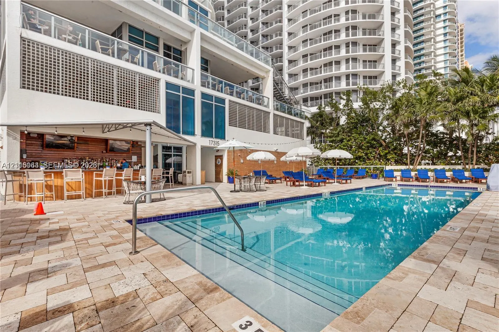 17315 Collins Avenue #1808