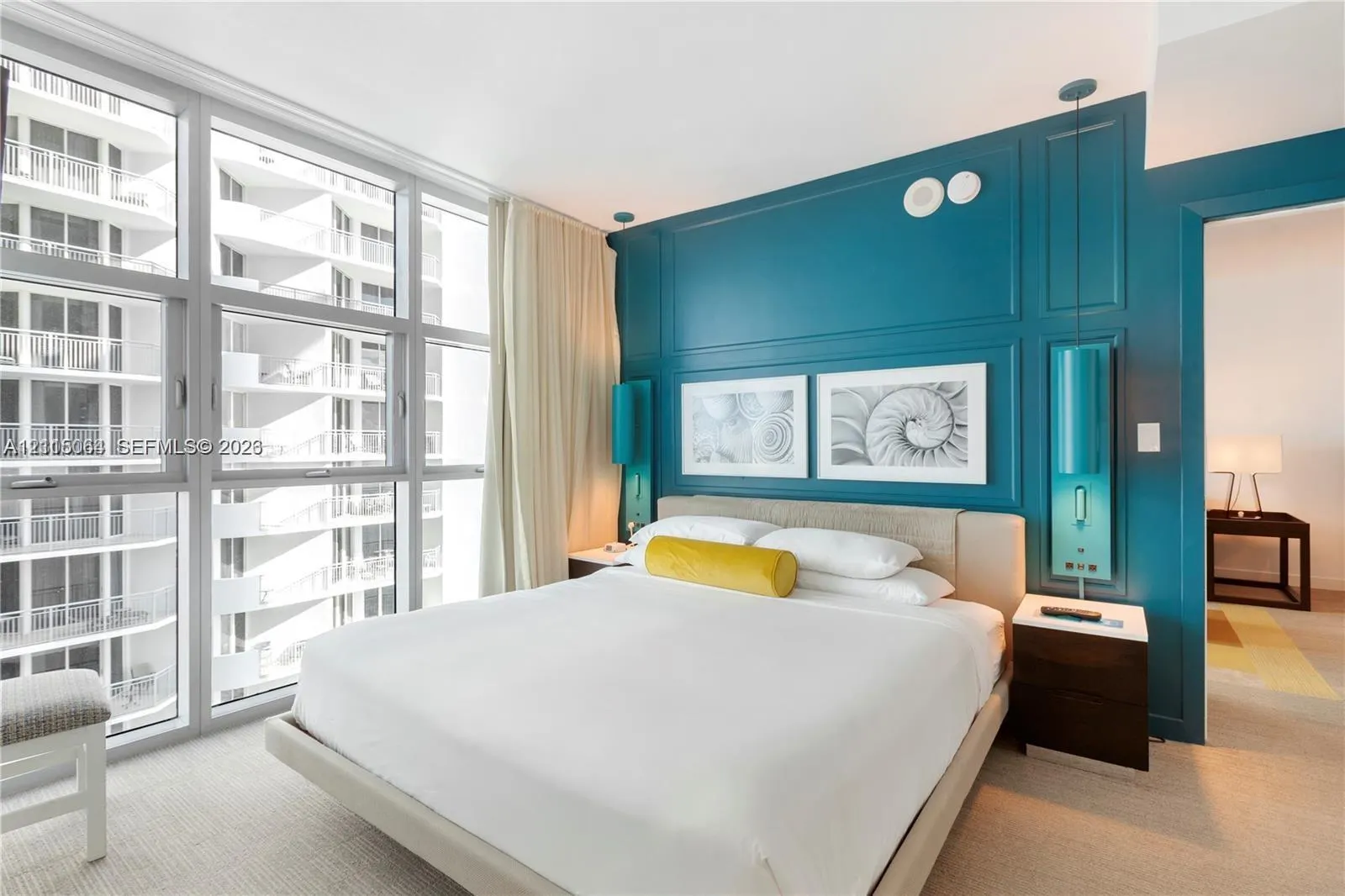 17315 Collins Avenue #1808