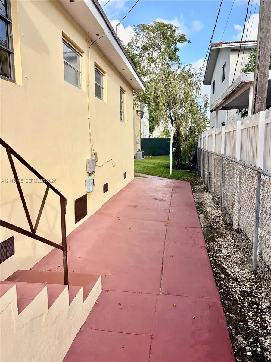 1919 SW 17th Court #.