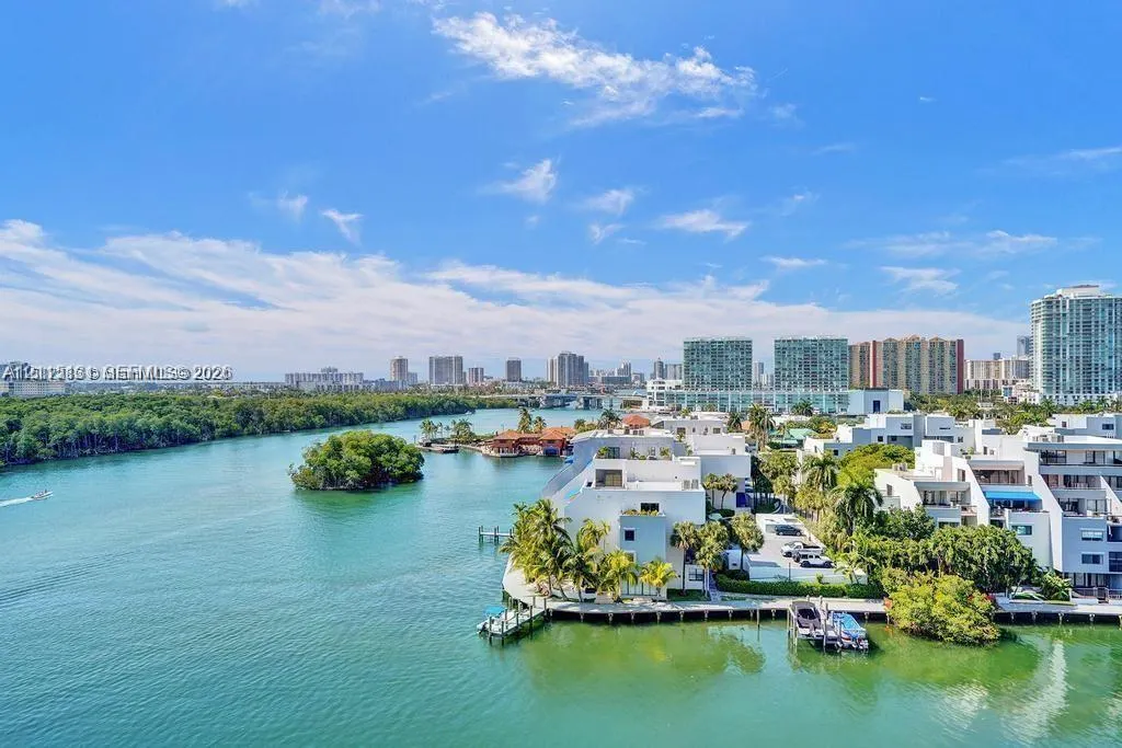 400 Kings Point Drive #317