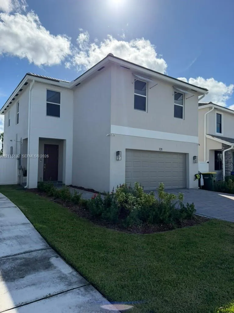 721 SE 17th Avenue #721