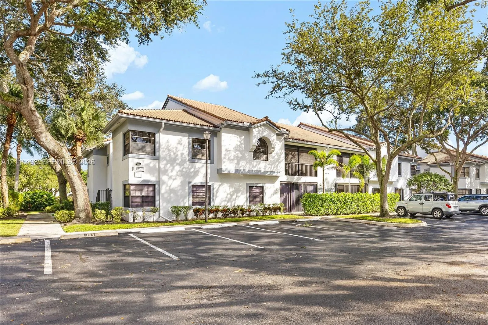 5422 Venetia Court #G