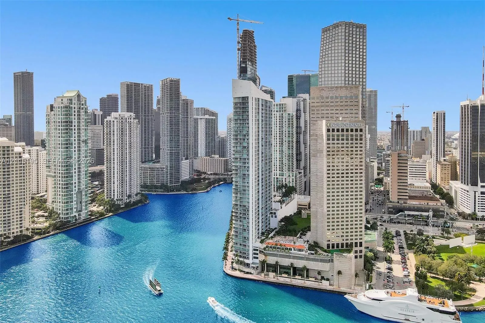 335 S Biscayne Boulevard #2501