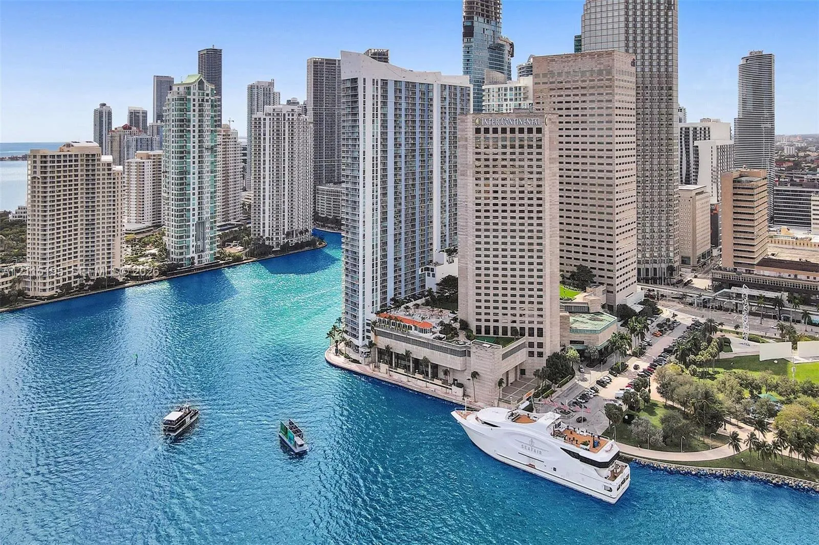 335 S Biscayne Boulevard #2501