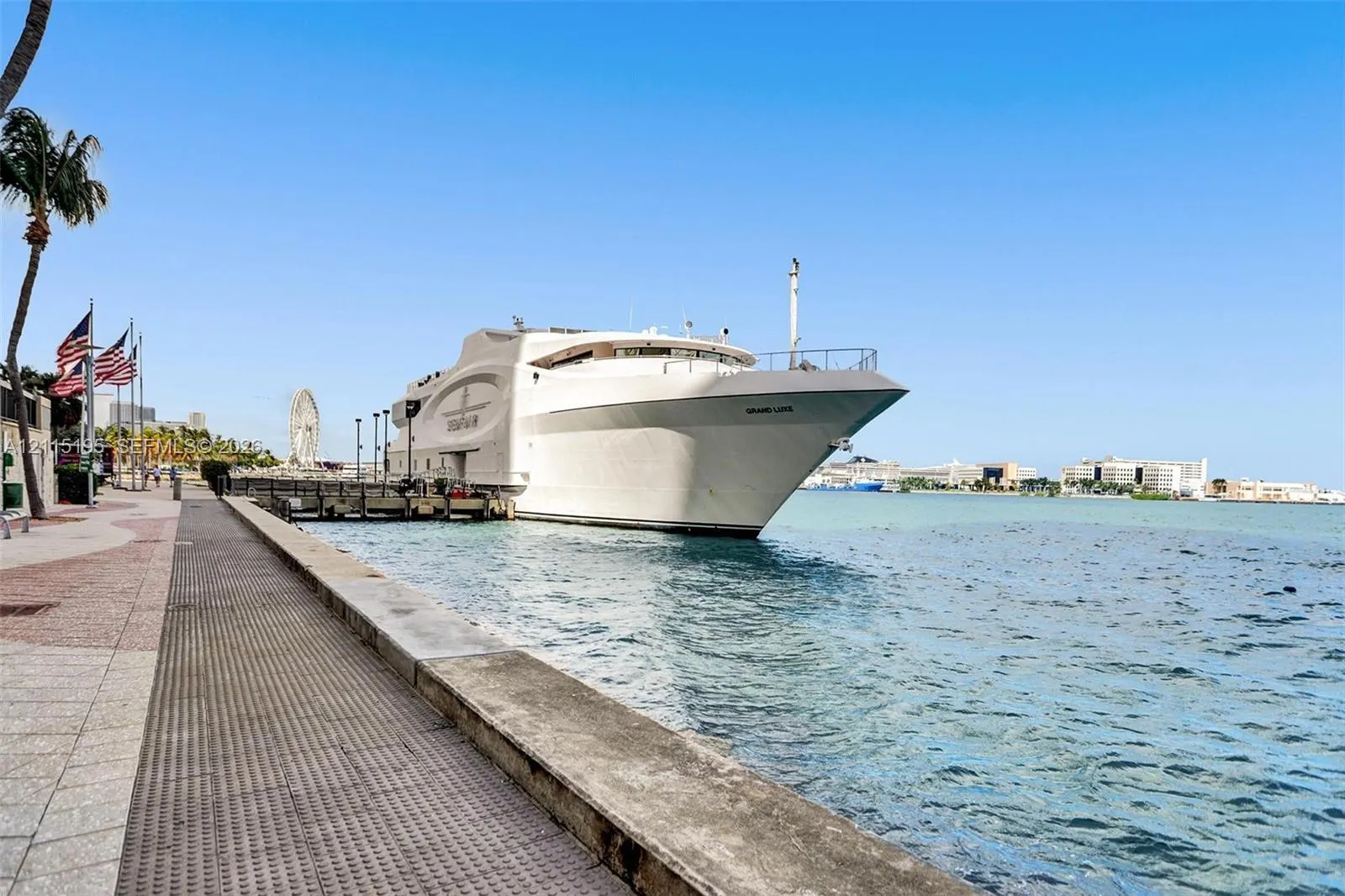 335 S Biscayne Boulevard #2501