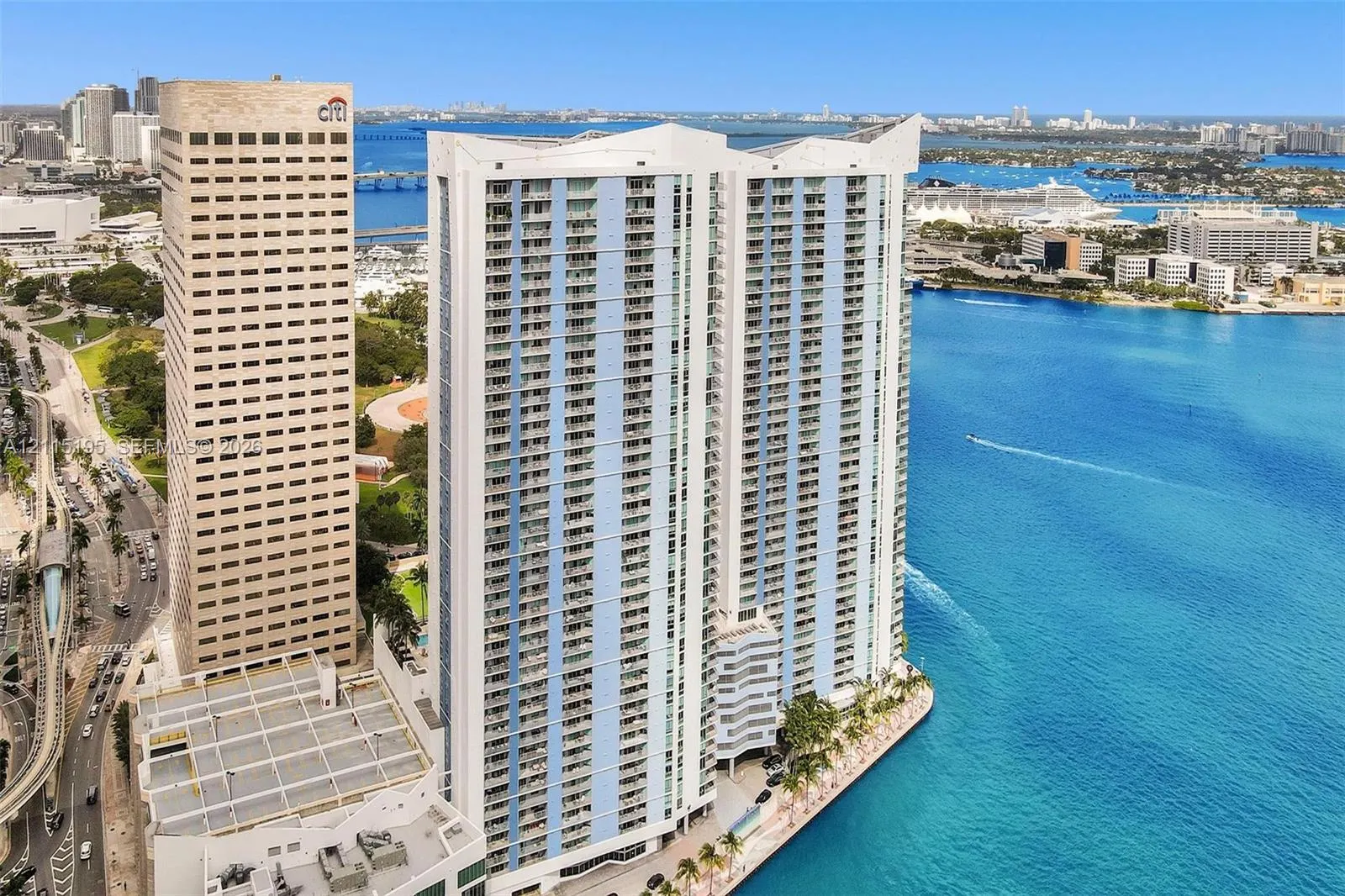 335 S Biscayne Boulevard #2501
