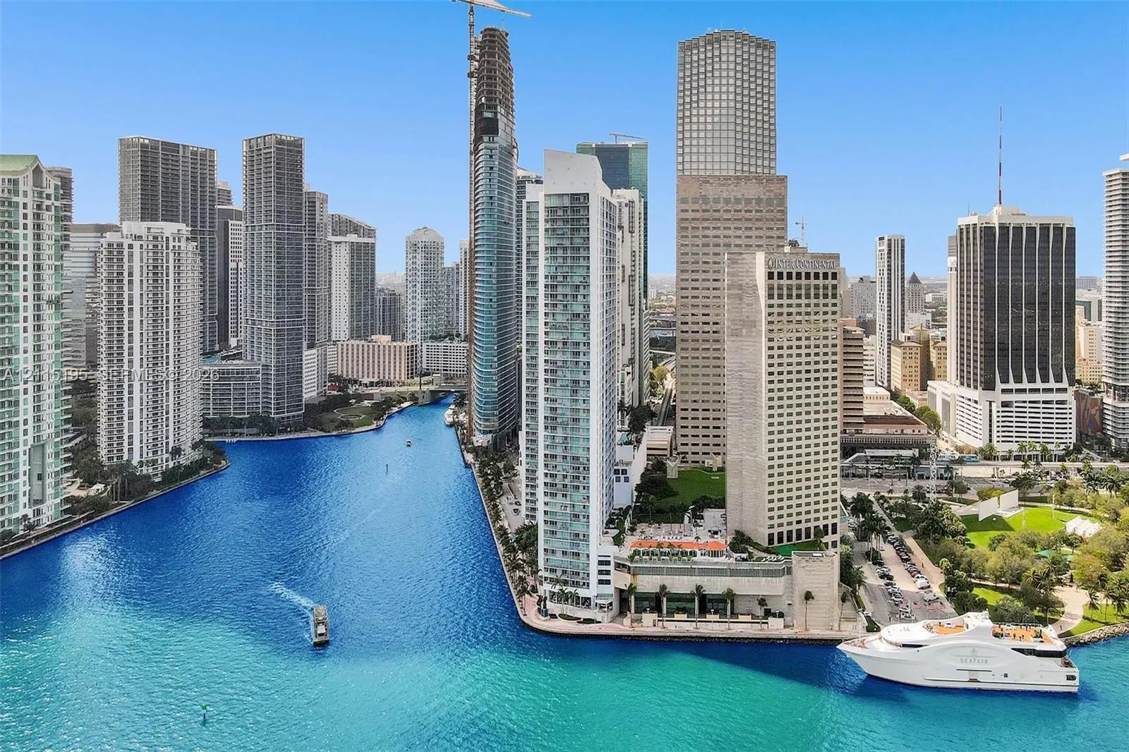 335 S Biscayne Boulevard #2501