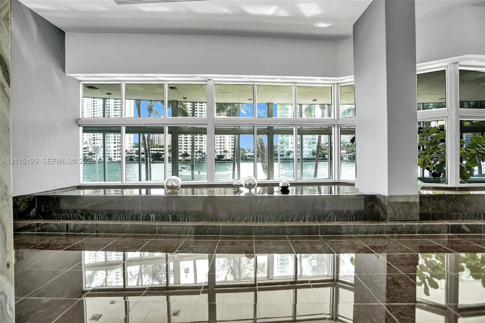 335 S Biscayne Boulevard #2501
