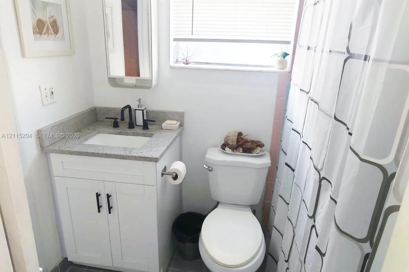 1200 Euclid Avenue #206