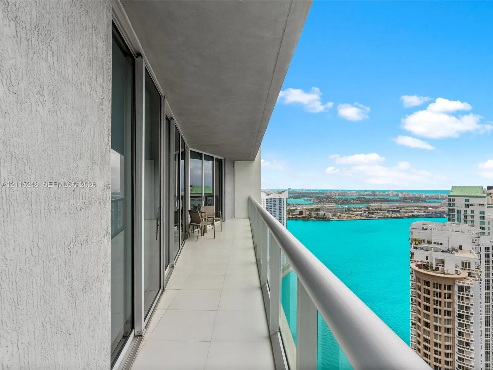 465 Brickell Avenue #4605