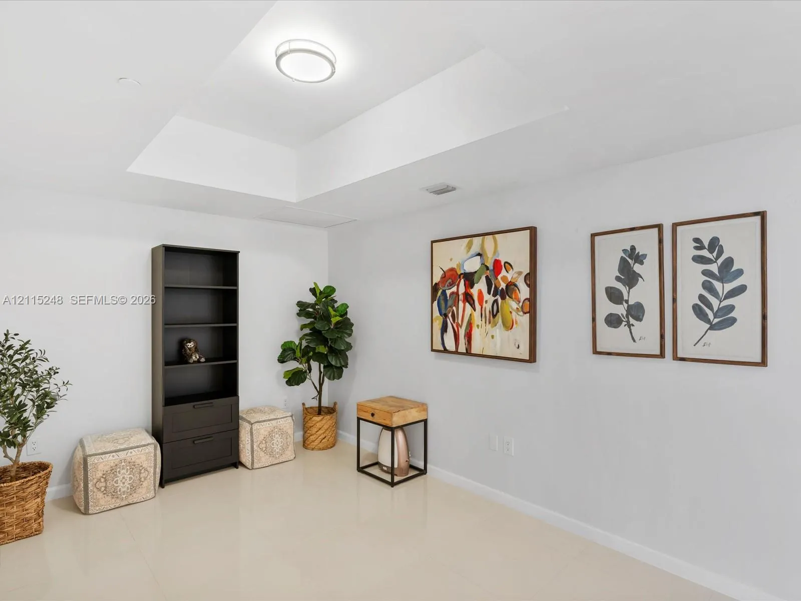 465 Brickell Avenue #4605