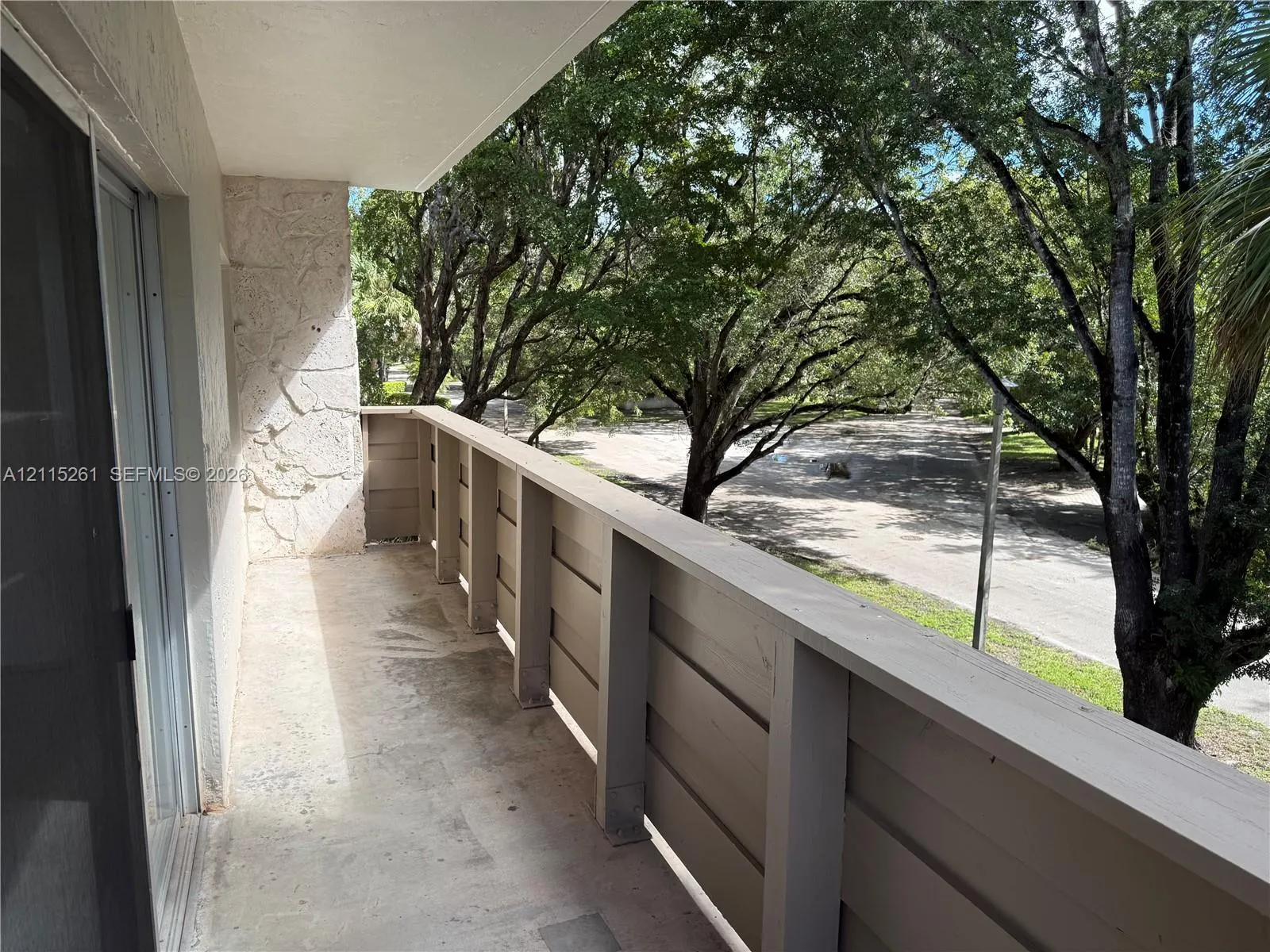 1205 Mariposa Avenue #302